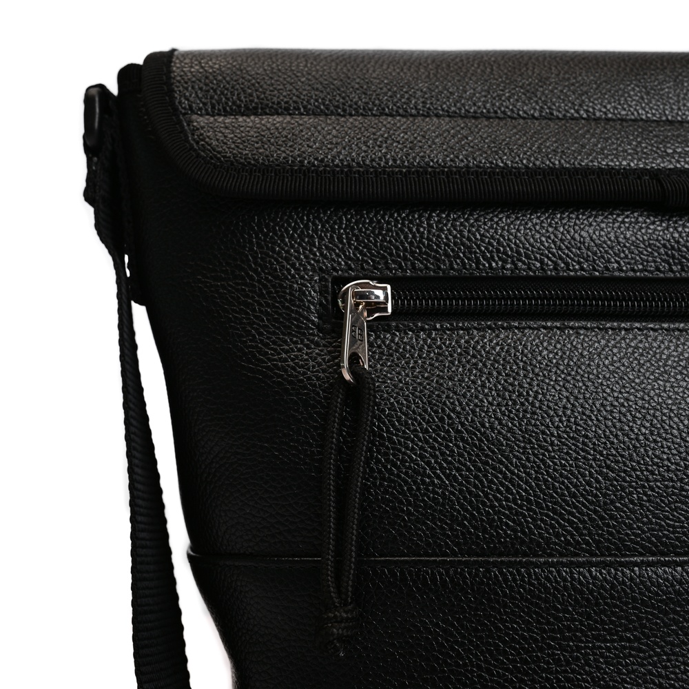 сумка Explorer Balenciaga — фото и цены