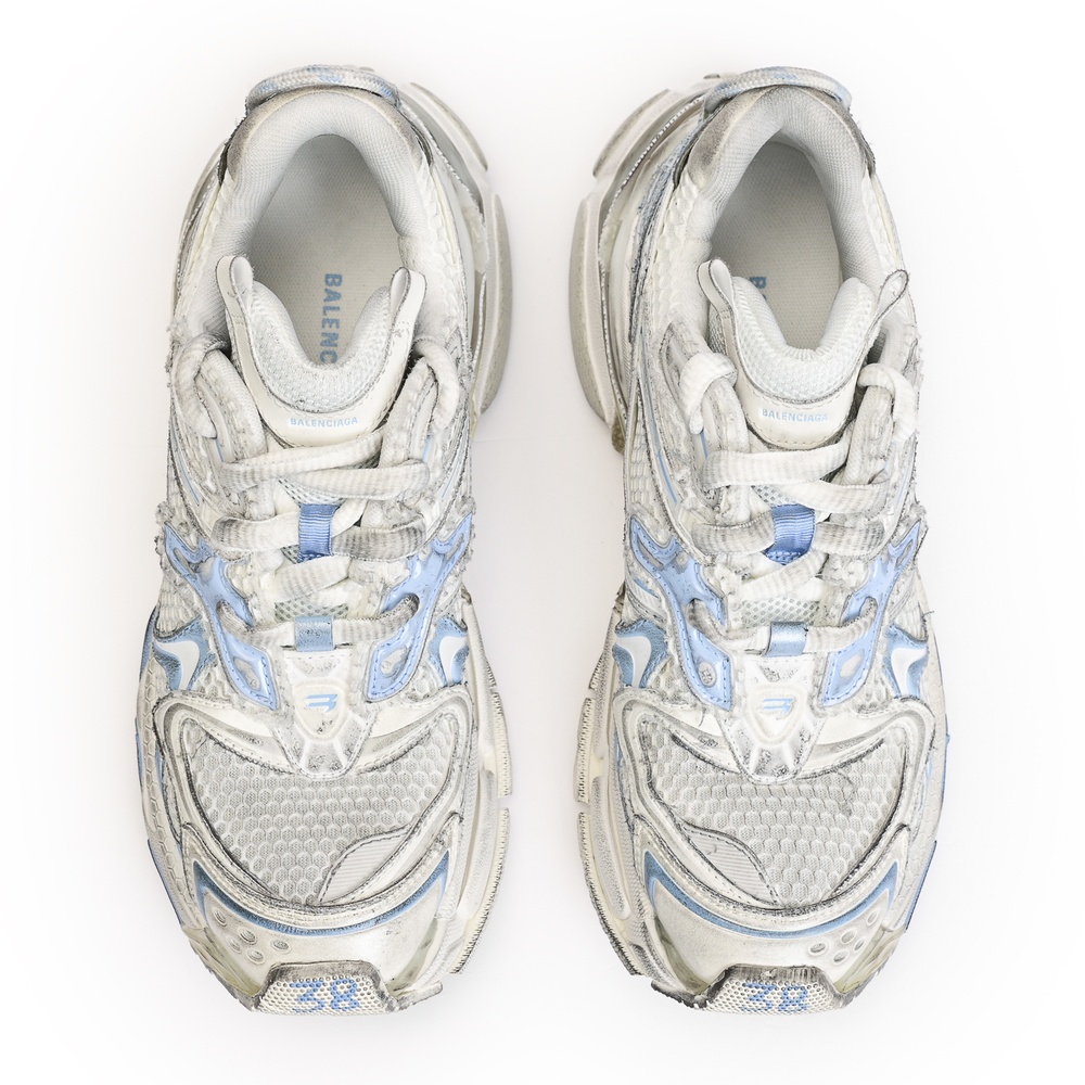 Кроссовки Runner Balenciaga — фото и цены