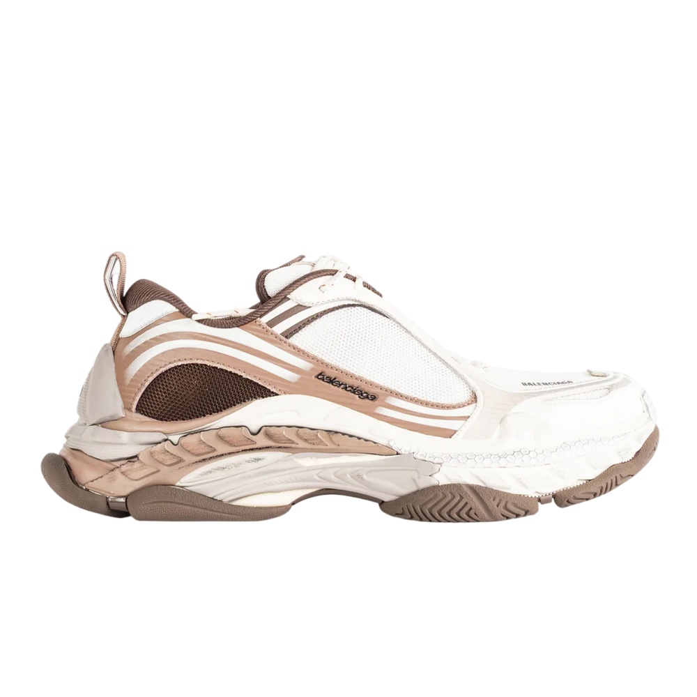 Balenciagaкроссовки Triple S.2