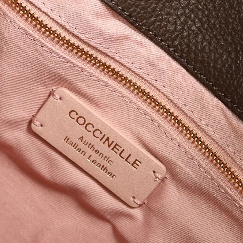 сумка Priscilla Medium Coccinelle — фото и цены