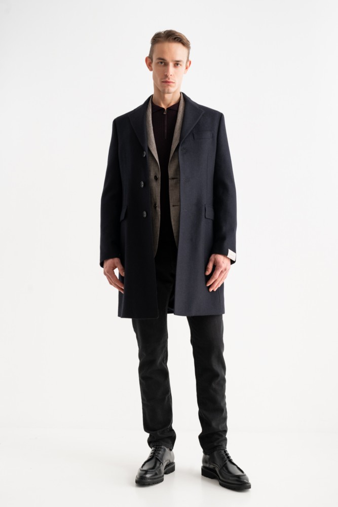 пальто Corneliani — фото и цены