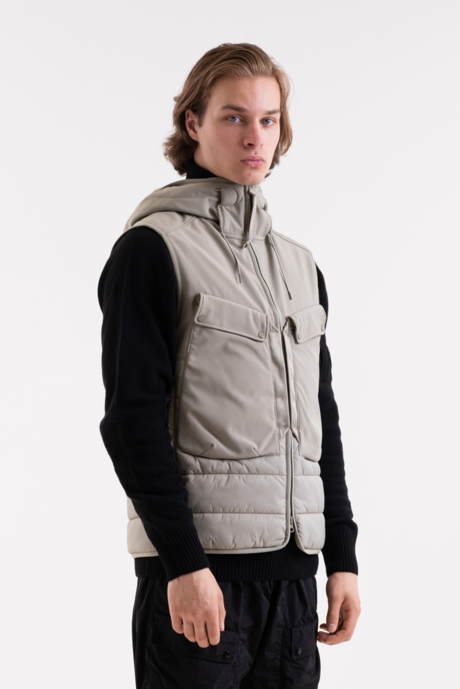 жилет пуховый CP Company — фото и цены