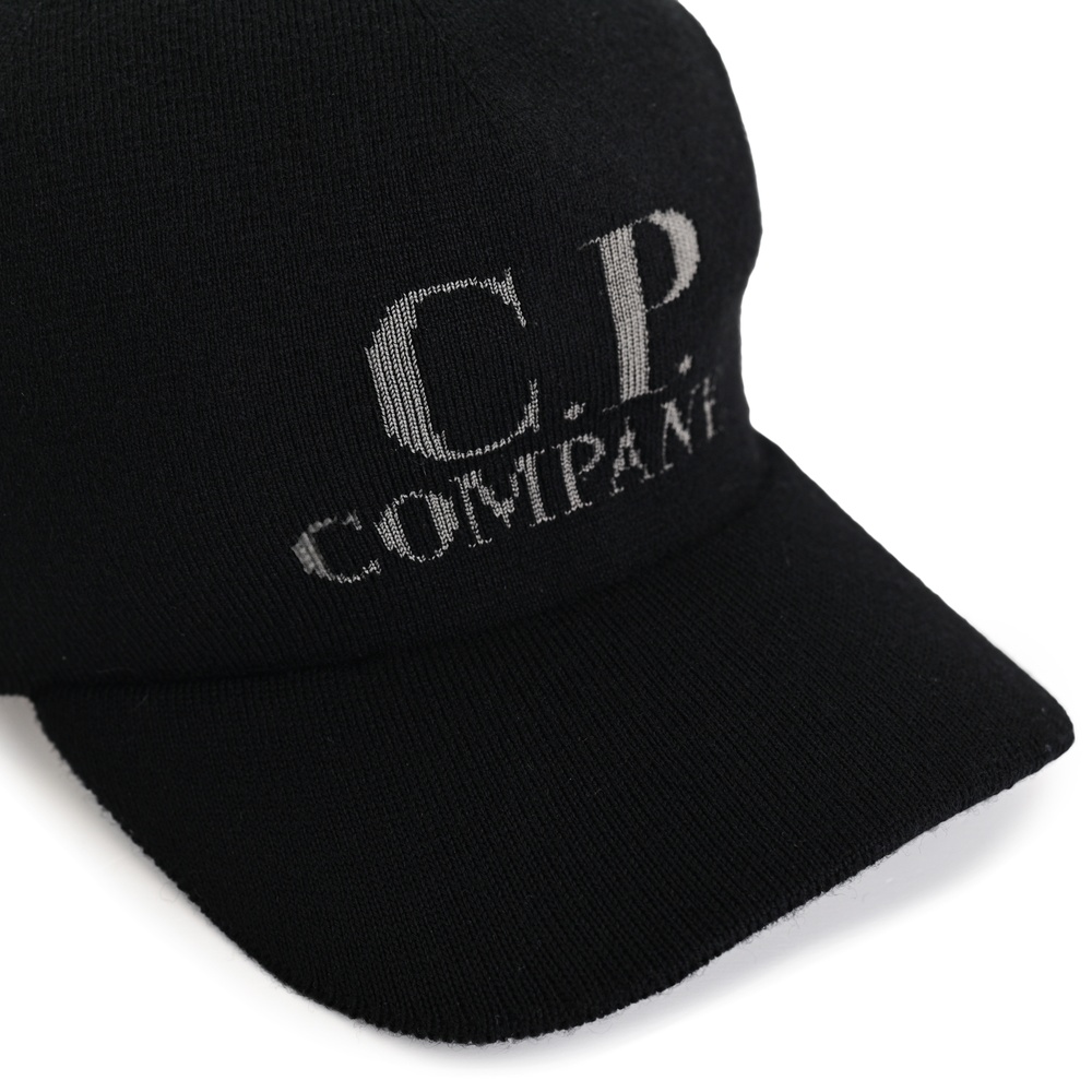 бейсболка CP Company — фото и цены