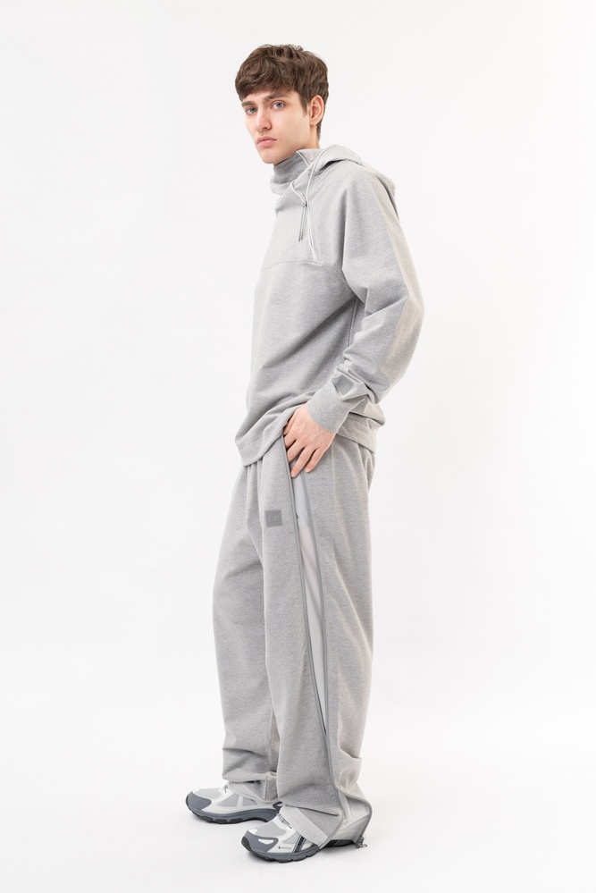 брюки спортивные CP Company — фото и цены