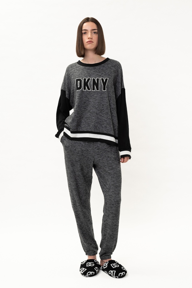 Костюм DKNY — фото и цены