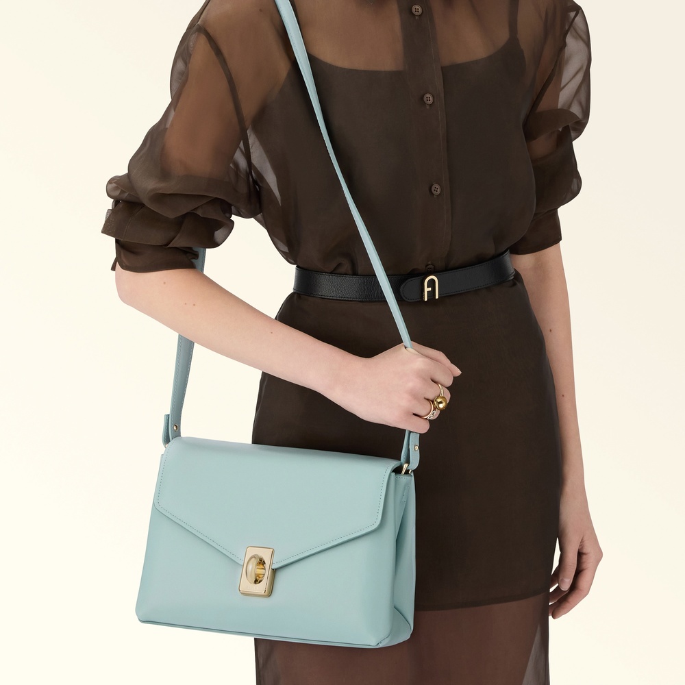 сумка кожаная Meridiana M Furla — фото и цены
