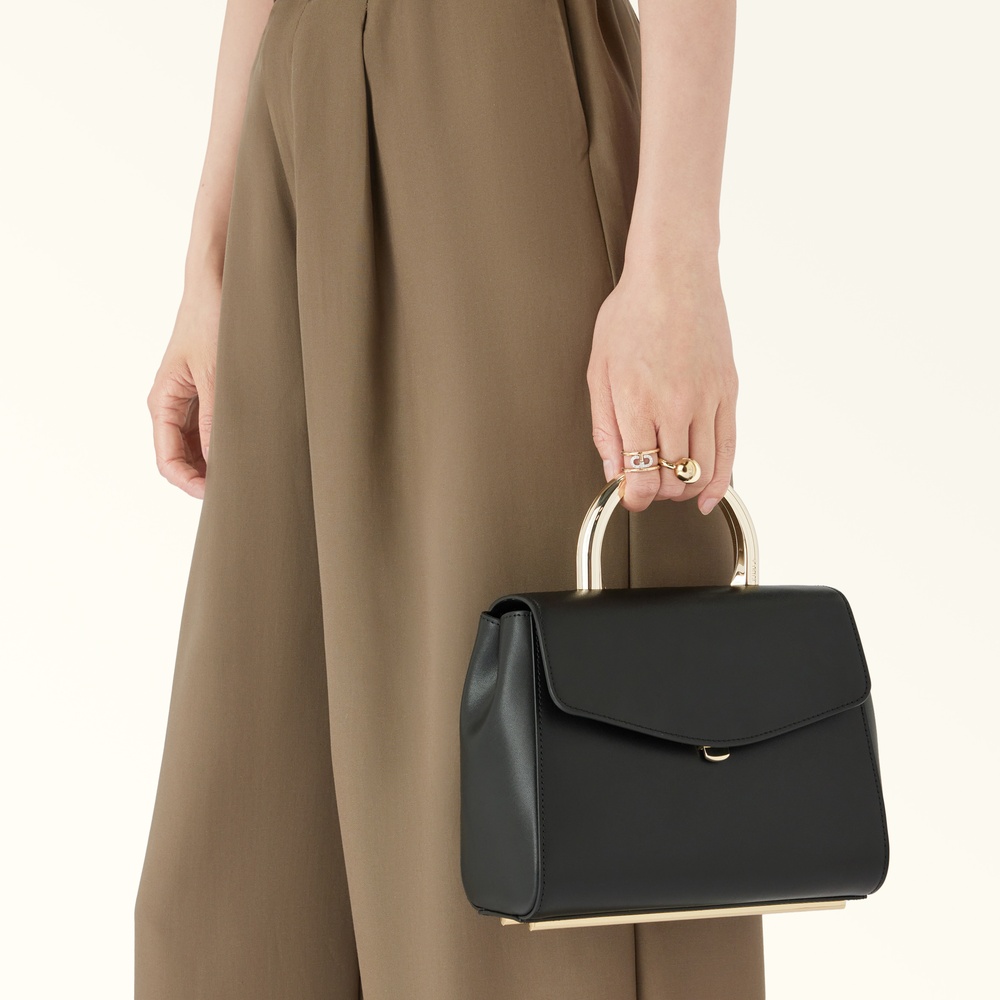 сумка кожаная Meridiana Mini Furla — фото и цены