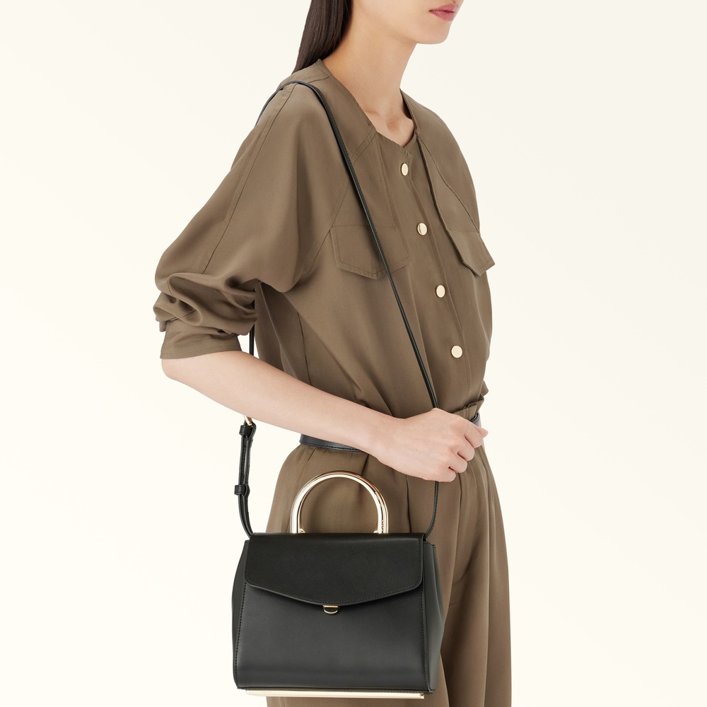 сумка кожаная Meridiana Mini Furla — фото и цены