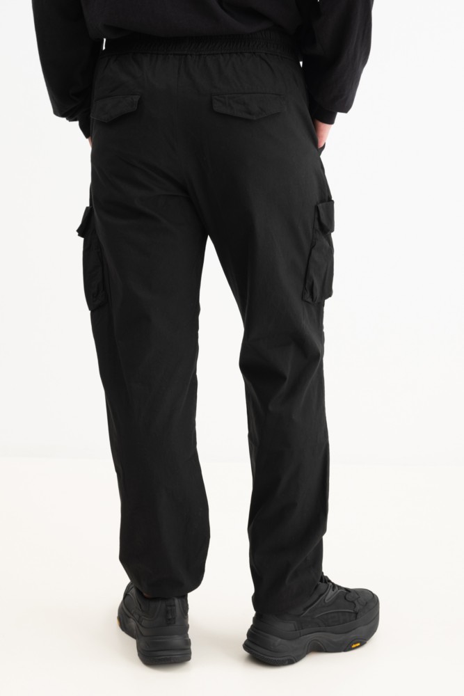 брюки Back sateen cargo pants John Elliott — фото и цены