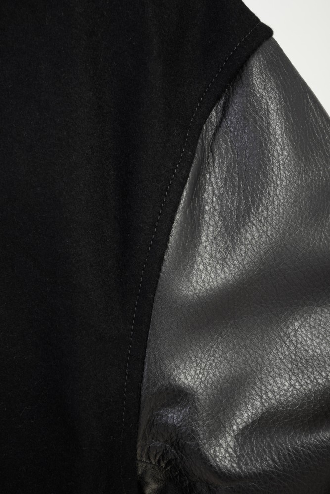 бомбер Varsity Jacket John Elliott — фото и цены