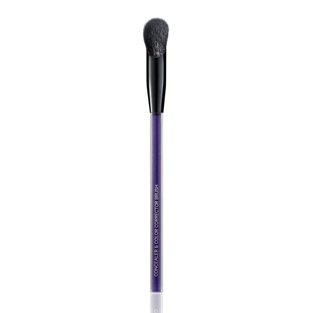Kevyn AucoinКисть для консилера и корректора