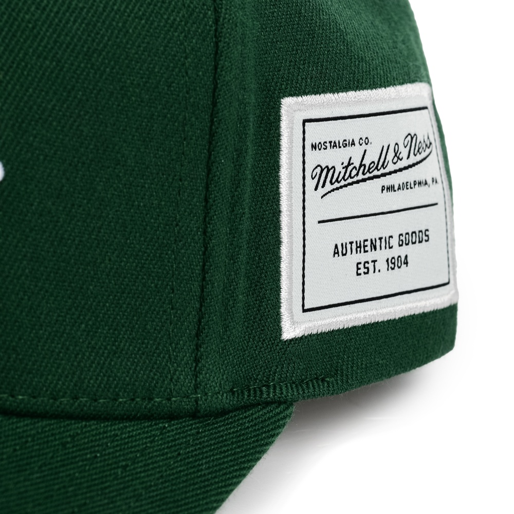 Бейсболка Comfy Core Stretch MITCHELL&NESS — фото и цены