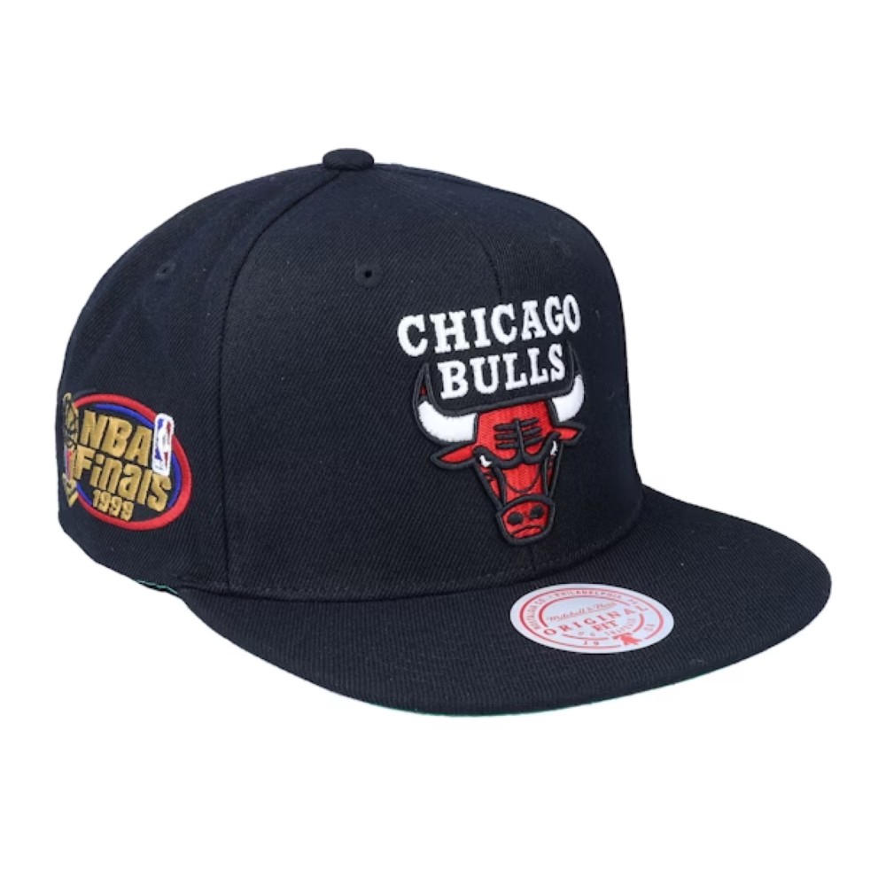 бейсболка Chicago Bulls Top Spot MITCHELL&NESS — фото и цены