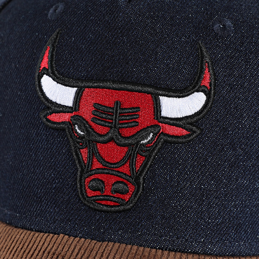 Бейсболка Chicago Bulls D-stressed Pro MITCHELL&NESS — фото и цены