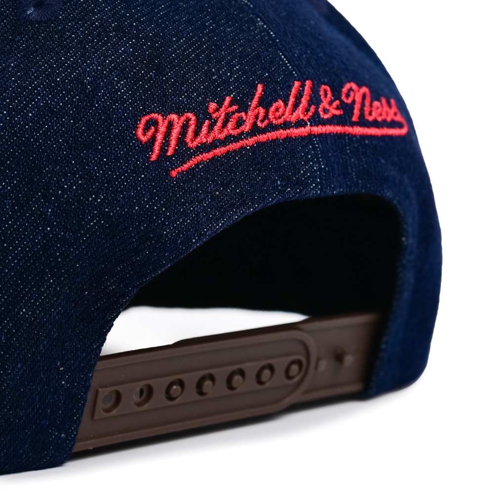Бейсболка Chicago Bulls D-stressed Pro MITCHELL&NESS — фото и цены