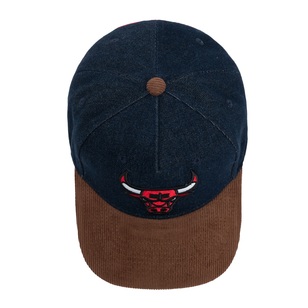 Бейсболка Chicago Bulls D-stressed Pro MITCHELL&NESS — фото и цены