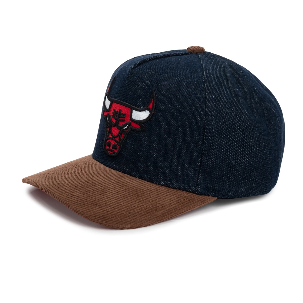Бейсболка Chicago Bulls D-stressed Pro MITCHELL&NESS — фото и цены