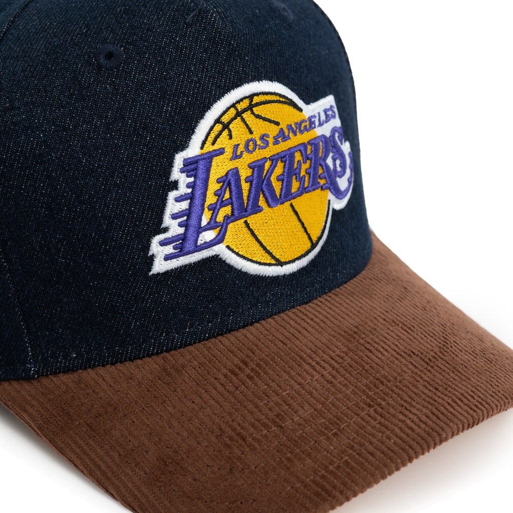 Бейсболка Los Angeles Lakers D-stressed Pro MITCHELL&NESS — фото и цены
