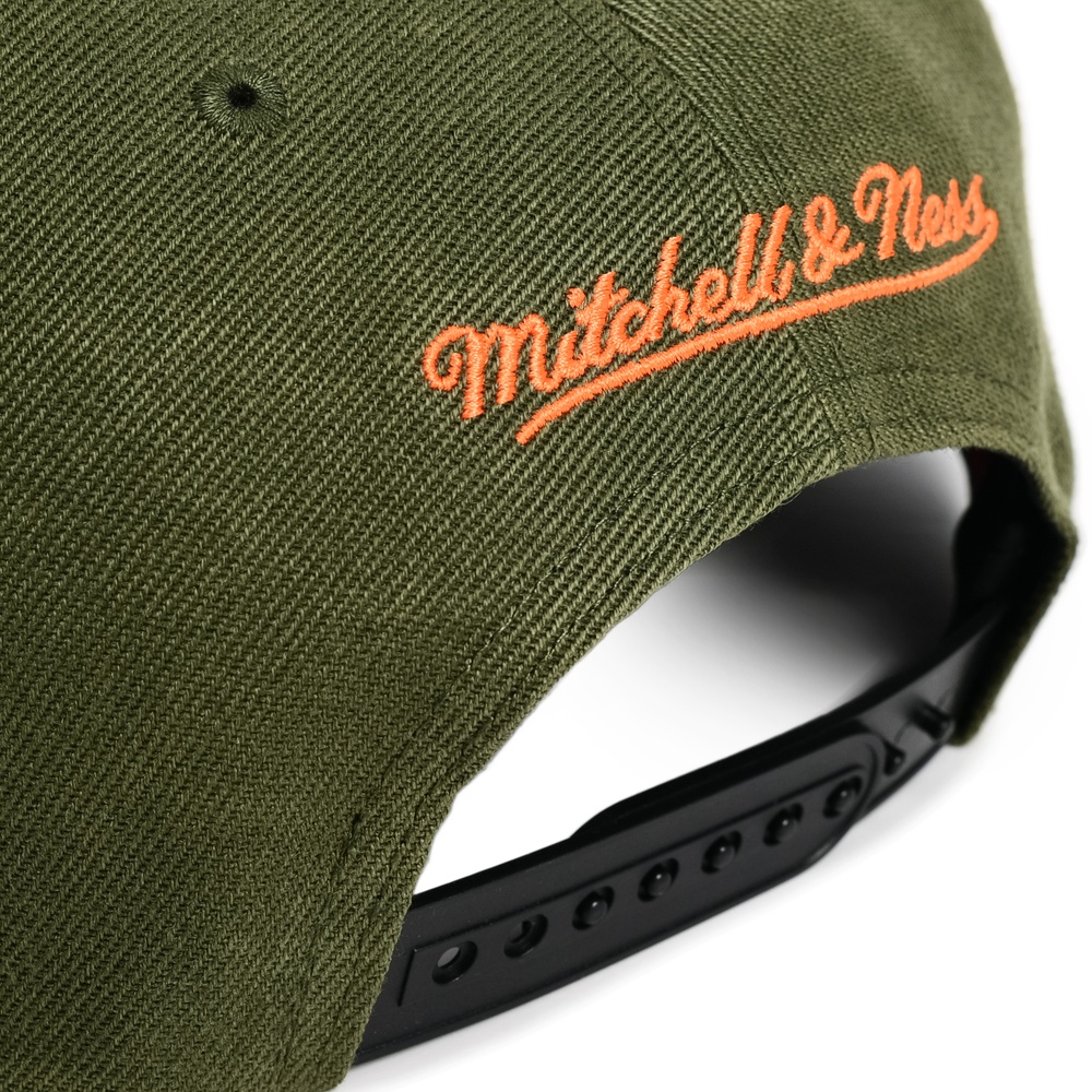 Бейсболка Chicago Bulls NBA Core IV HWC MITCHELL&NESS — фото и цены