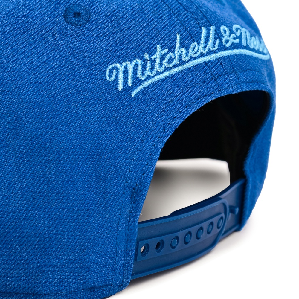 Бейсболка Alternate logo MITCHELL&NESS — фото и цены