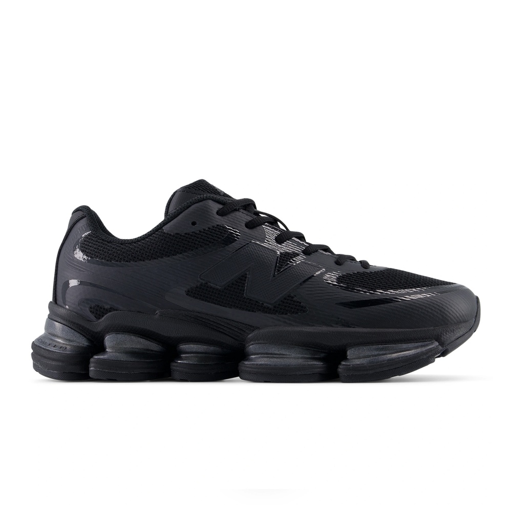 New Balanceкроссовки 2000