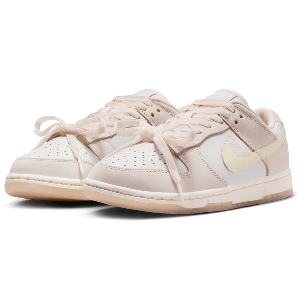 кроссовки Dunk Low Light «Soft Pink» Nike — фото и цены