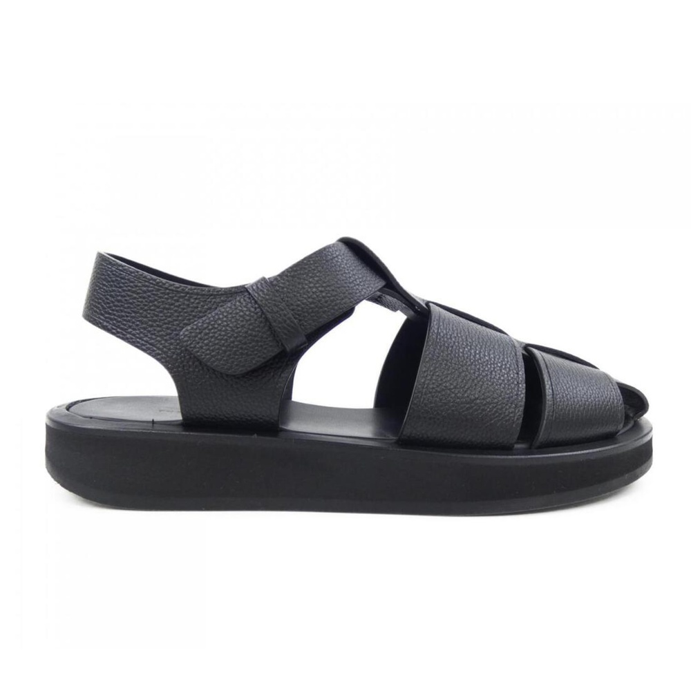 The Rowсандалии Fisherman