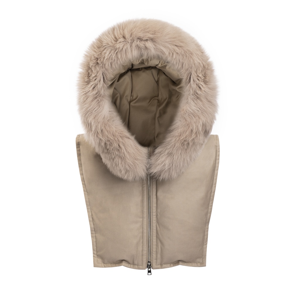 Yves Salomonкапюшон