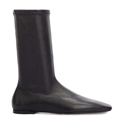 Купить ботинки от Toteme